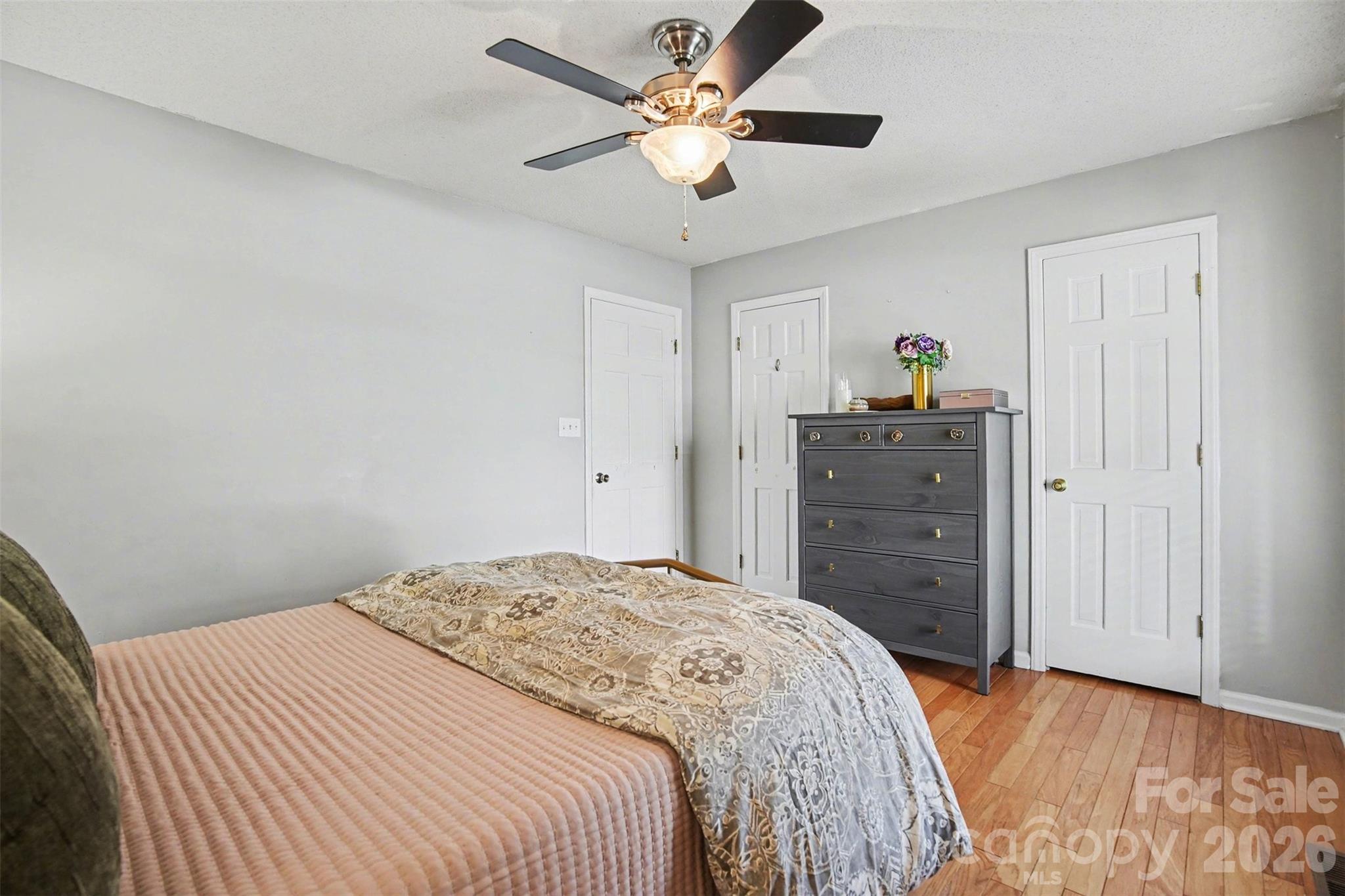 4027 Oakdale Road Charlotte NC 28216