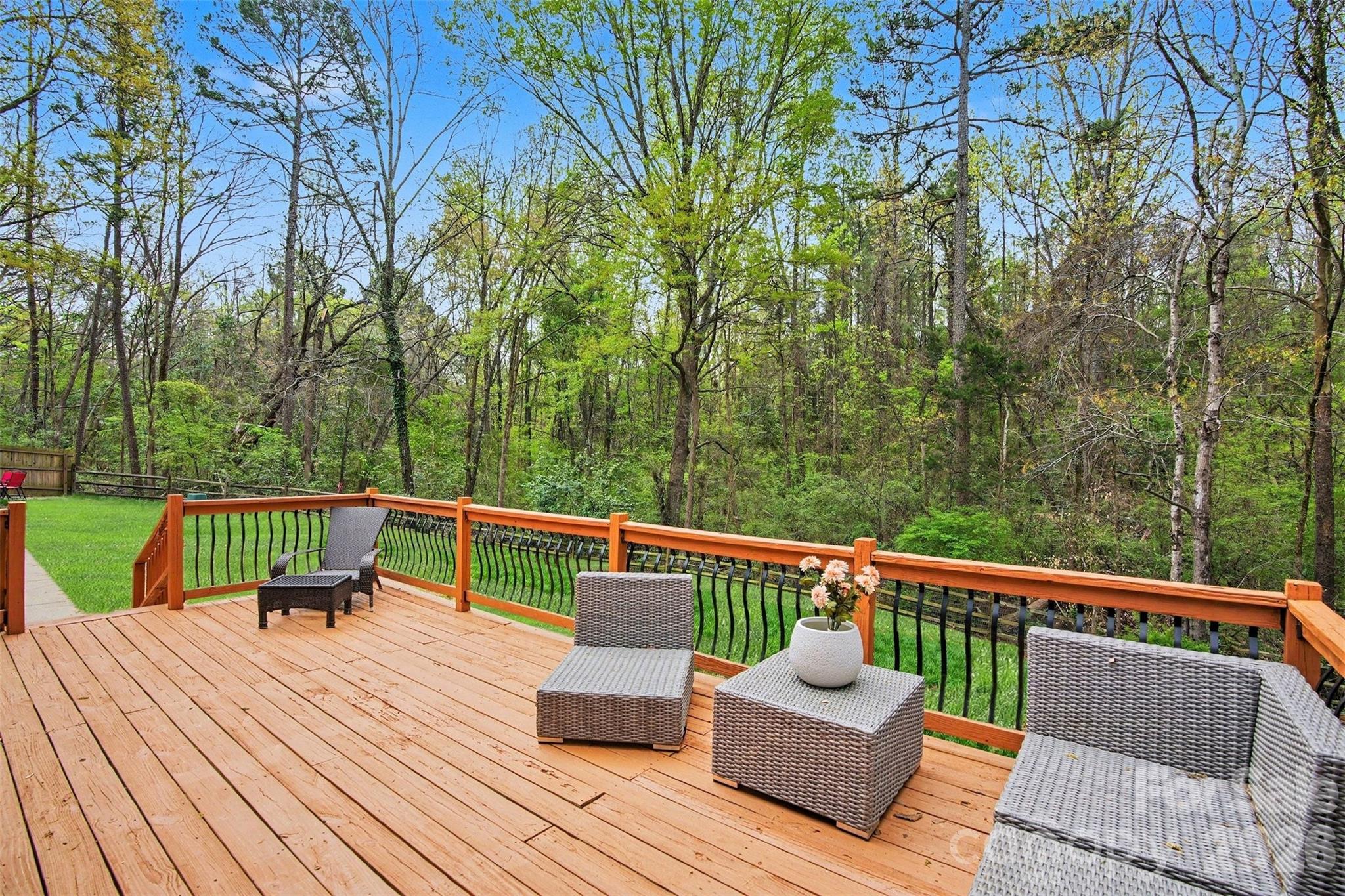 4027 Oakdale Road Charlotte NC 28216