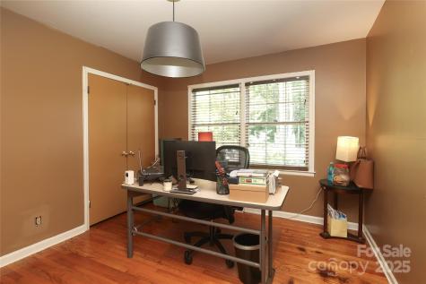 2443 Knickerbocker Drive Charlotte NC 28212