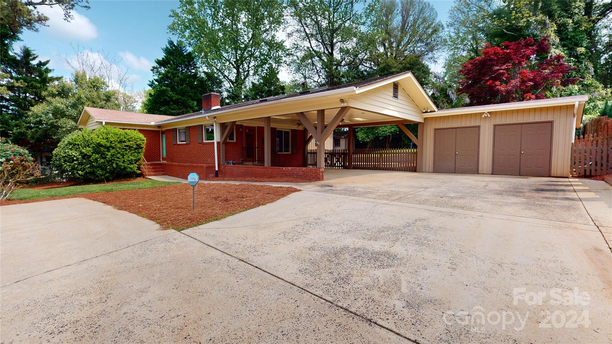 2128 Lanier Avenue Charlotte NC 28205