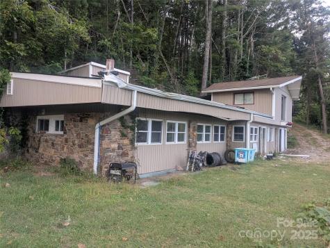 33 Venus Drive Asheville NC 28804