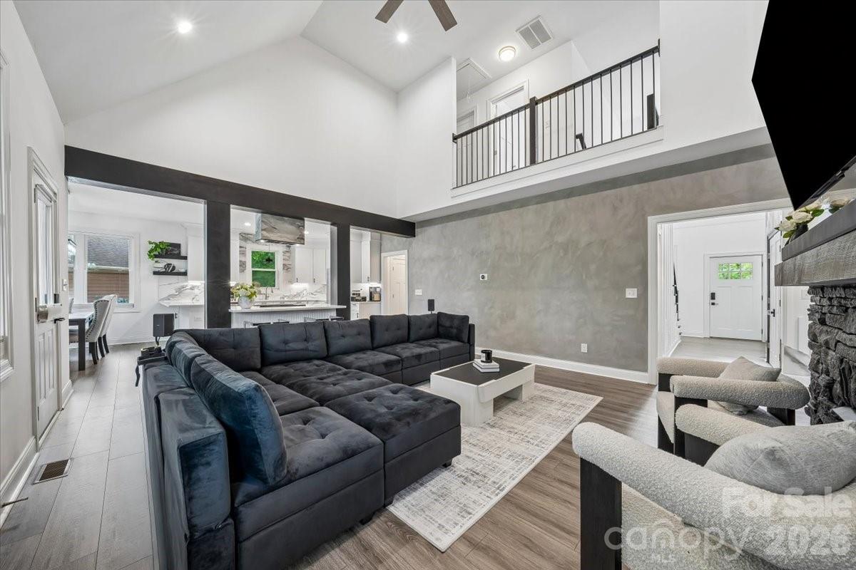 9712 Worley Drive Charlotte NC 28215