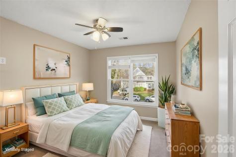 4915 Benthaven Lane Charlotte NC 28269