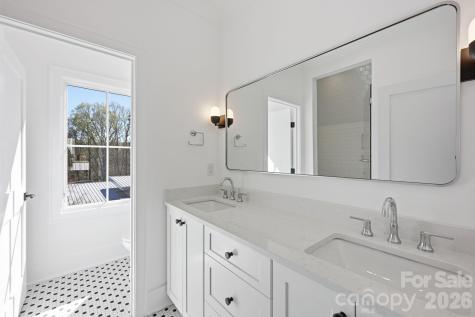 612 Walnut Street Davidson NC 28036