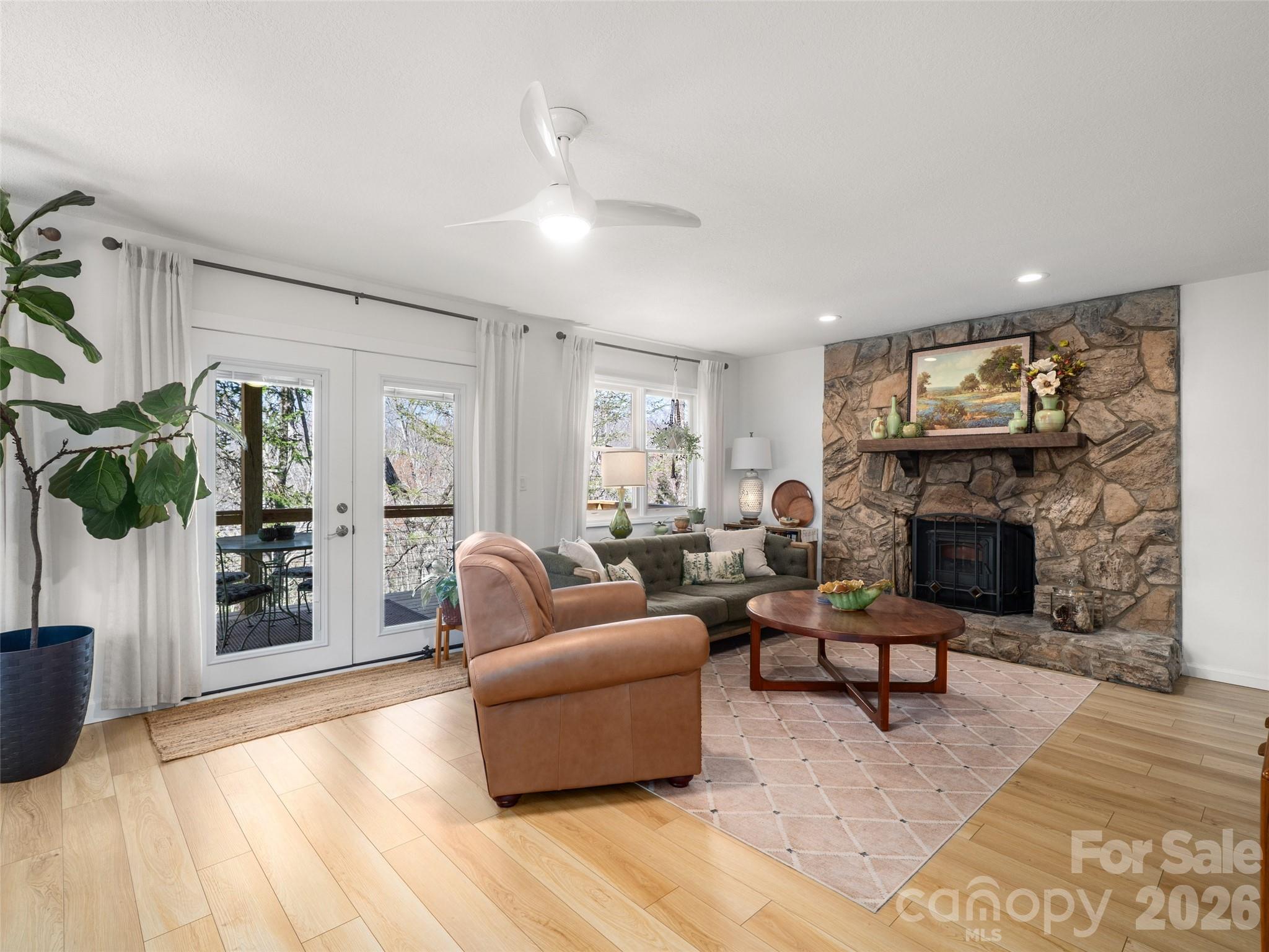 31 Elseetos Drive Brevard NC 28712