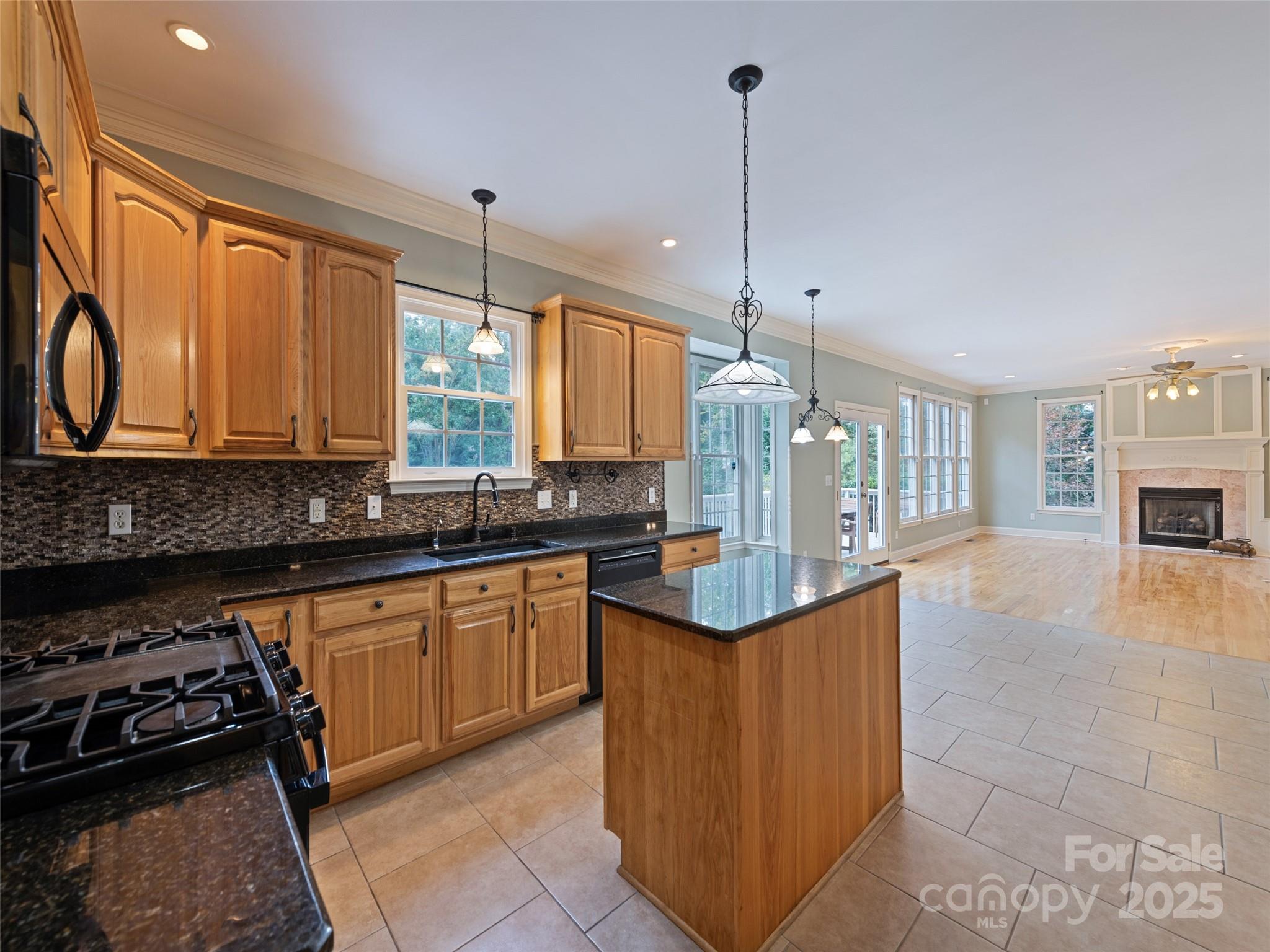 6 Dogwood Lane Fletcher NC 28732