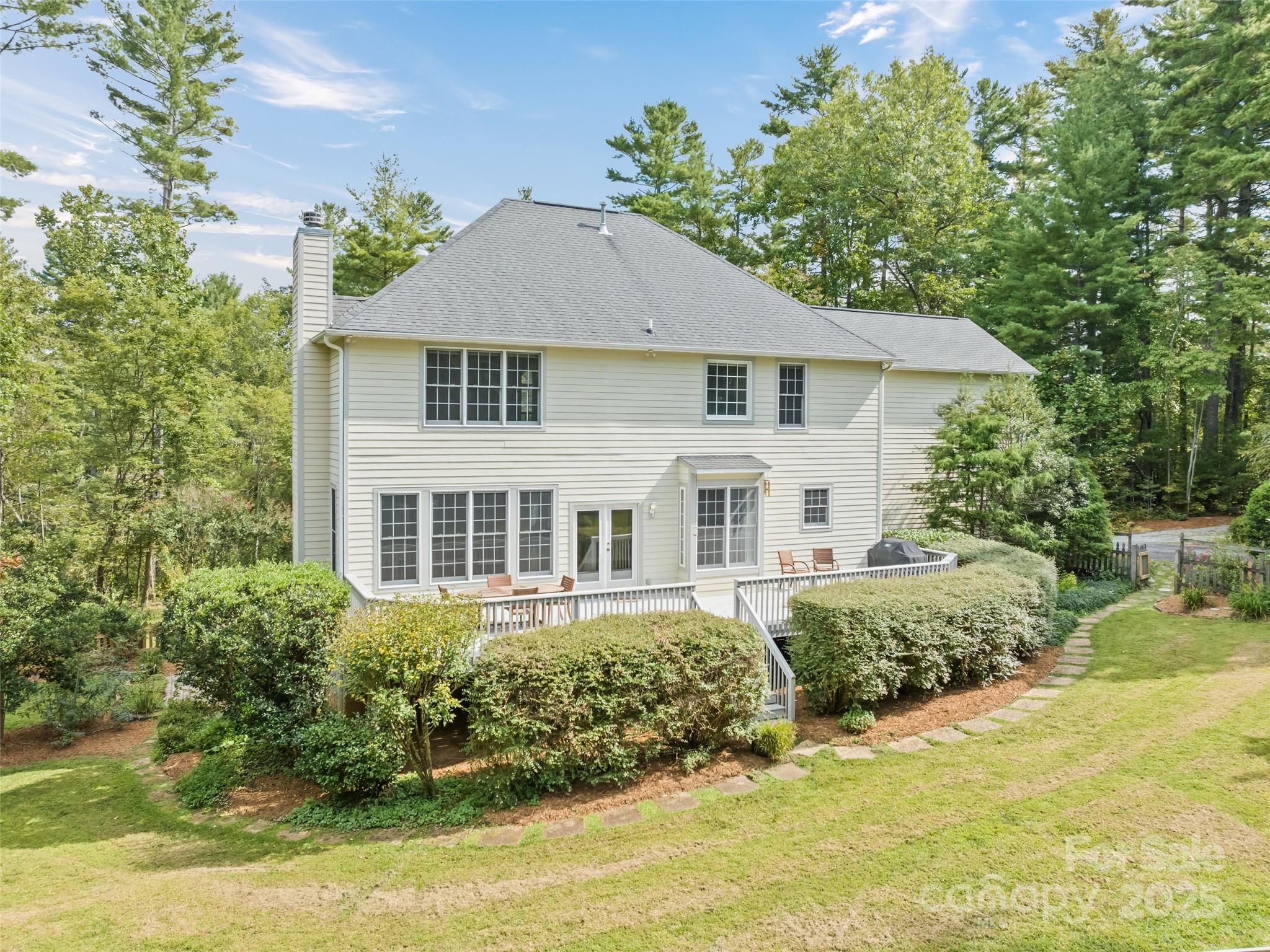 6 Dogwood Lane Fletcher NC 28732