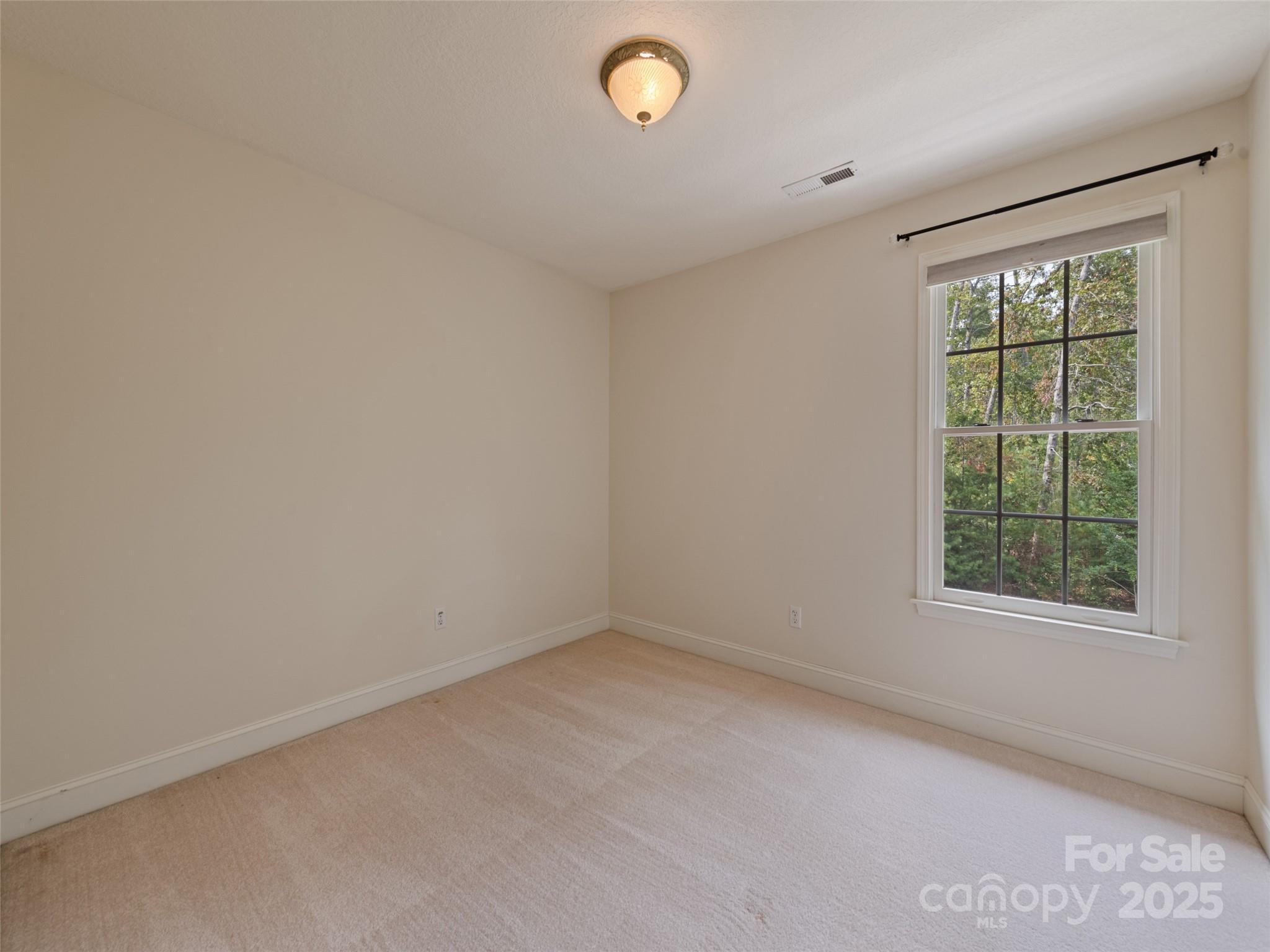 6 Dogwood Lane Fletcher NC 28732