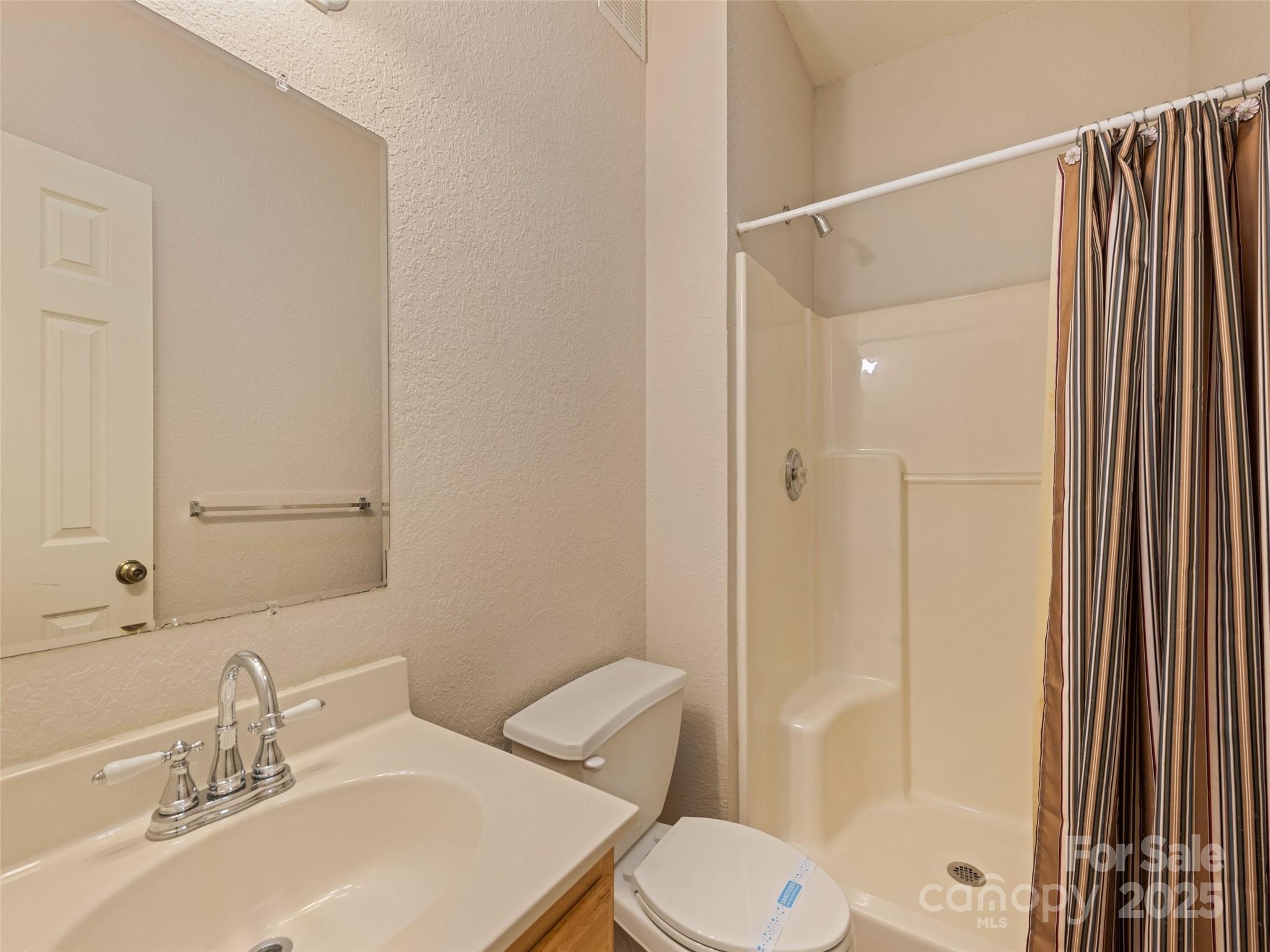 6 Dogwood Lane Fletcher NC 28732