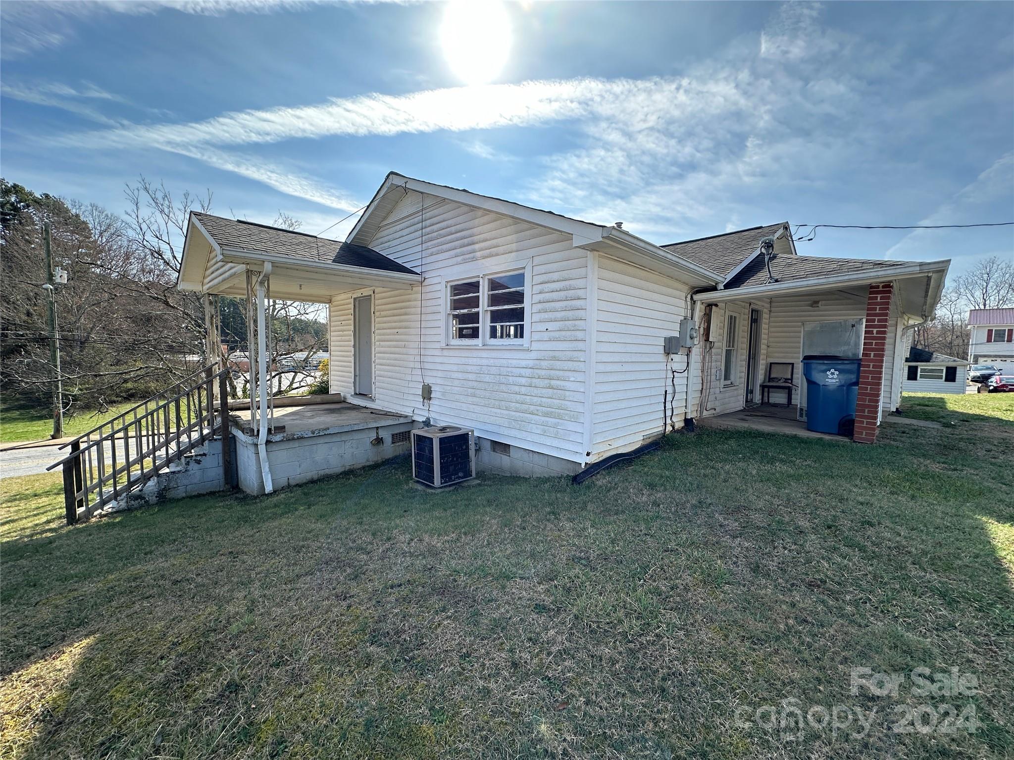 61 N Highland Avenue Granite Falls NC 28630