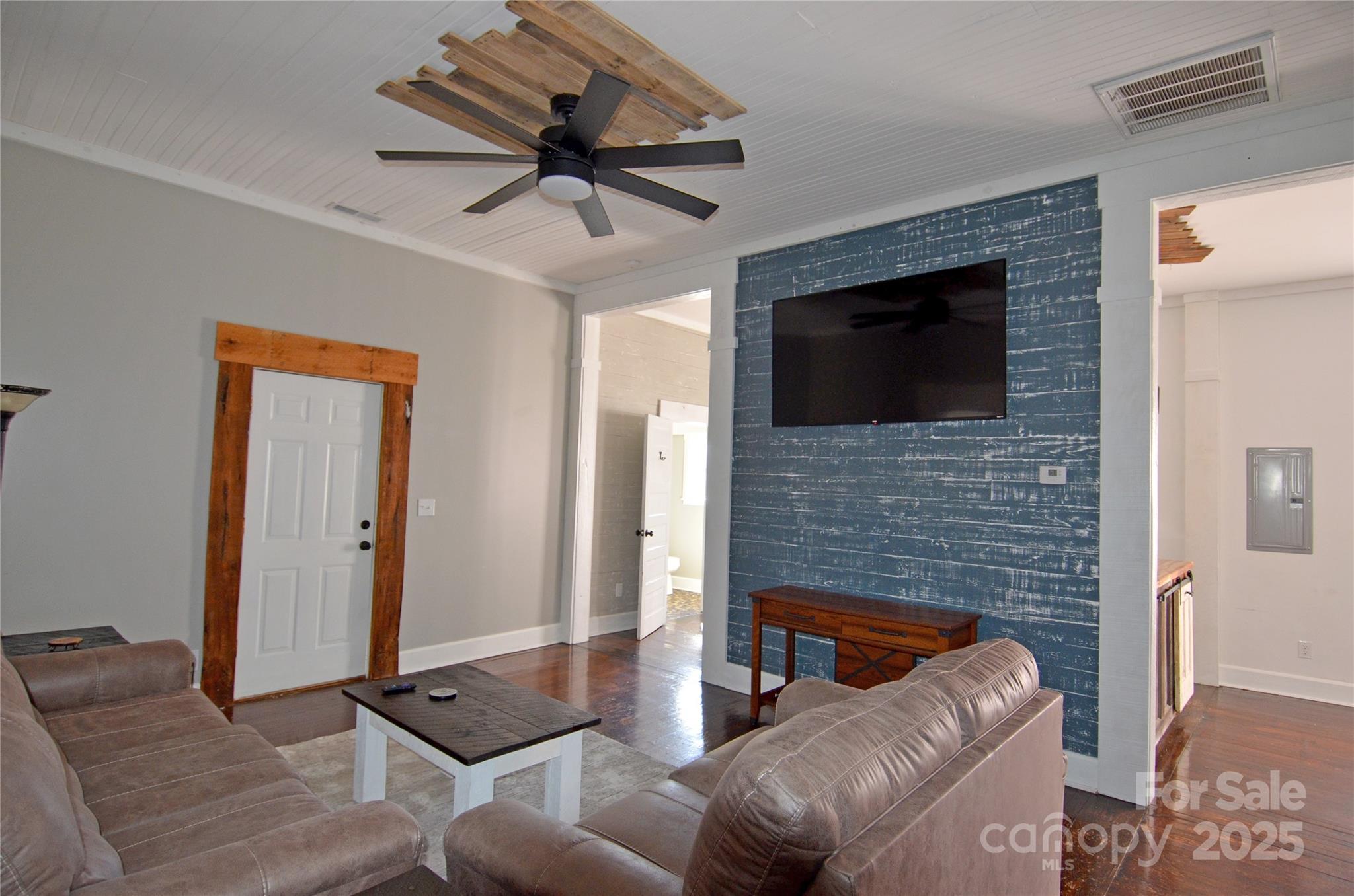 150 Hoyle Street Marion NC 28752