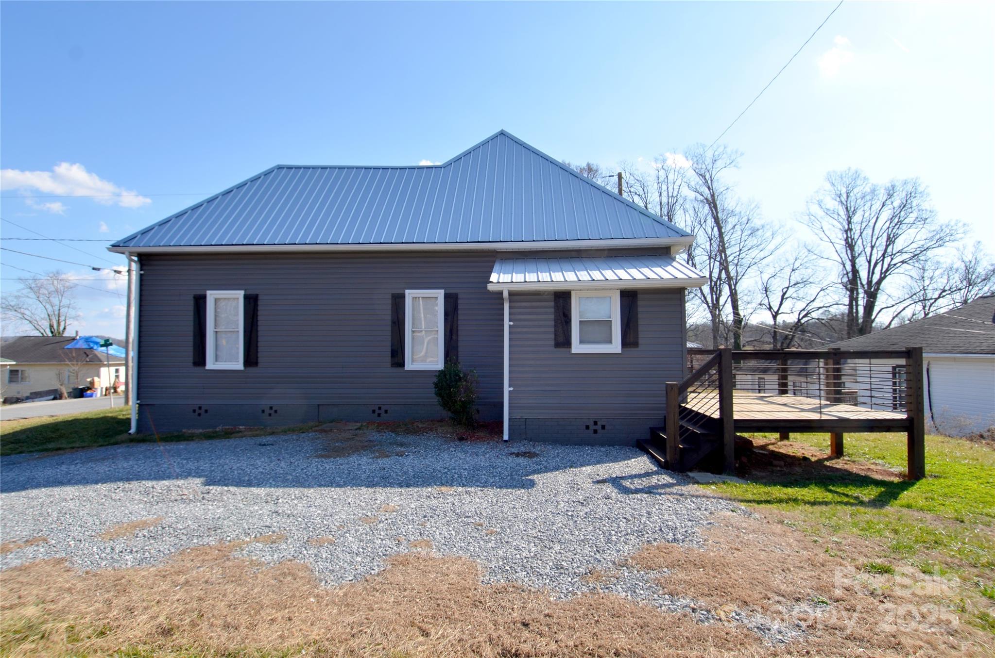 150 Hoyle Street Marion NC 28752
