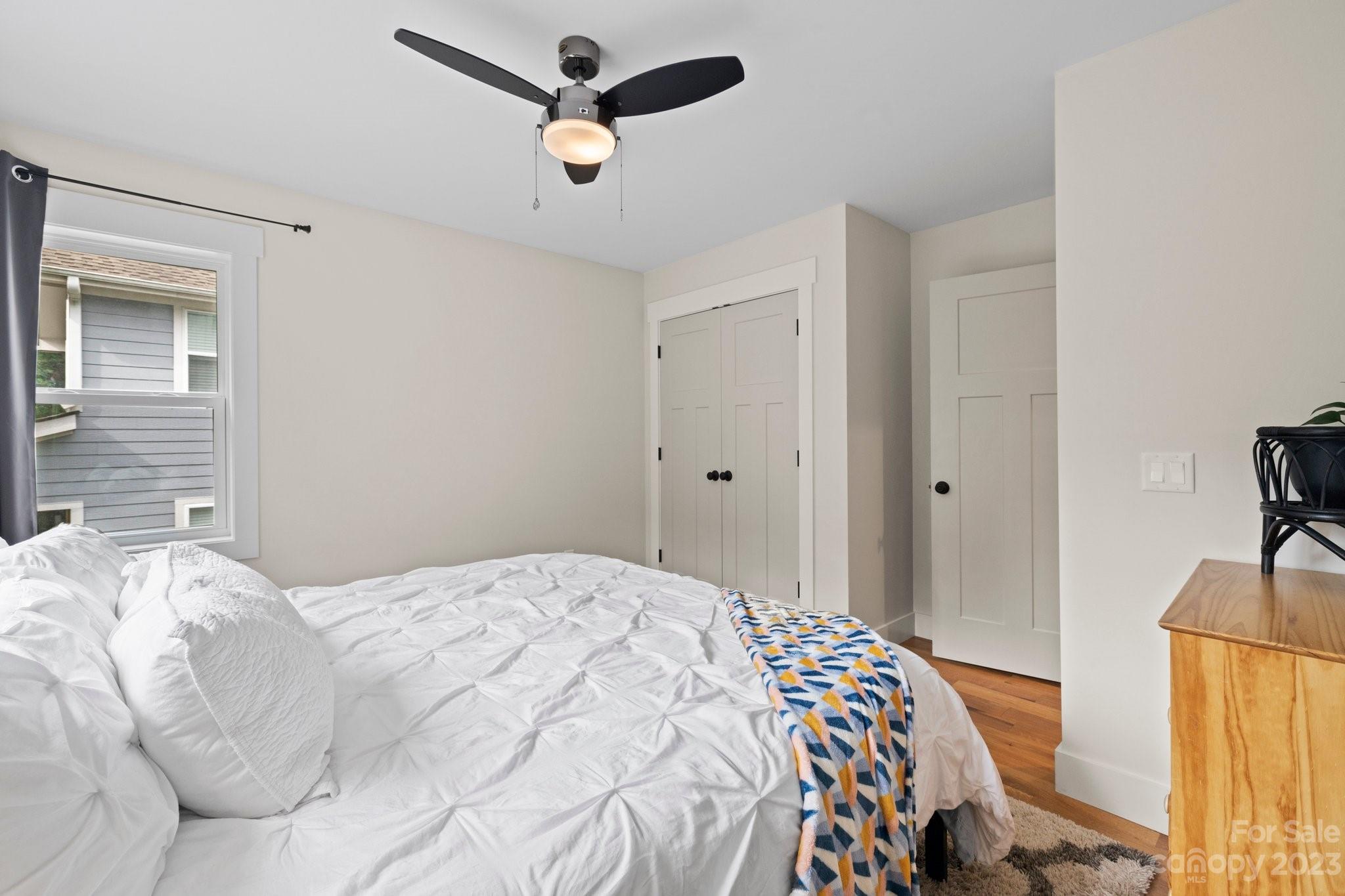 12 Maultsby Lane Asheville NC 28805