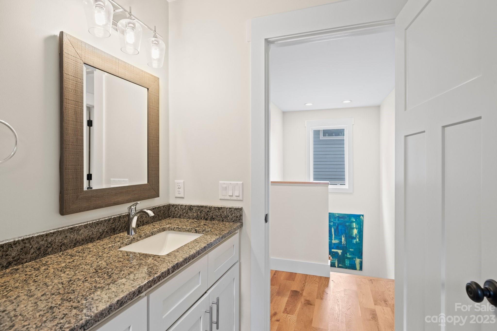12 Maultsby Lane Asheville NC 28805