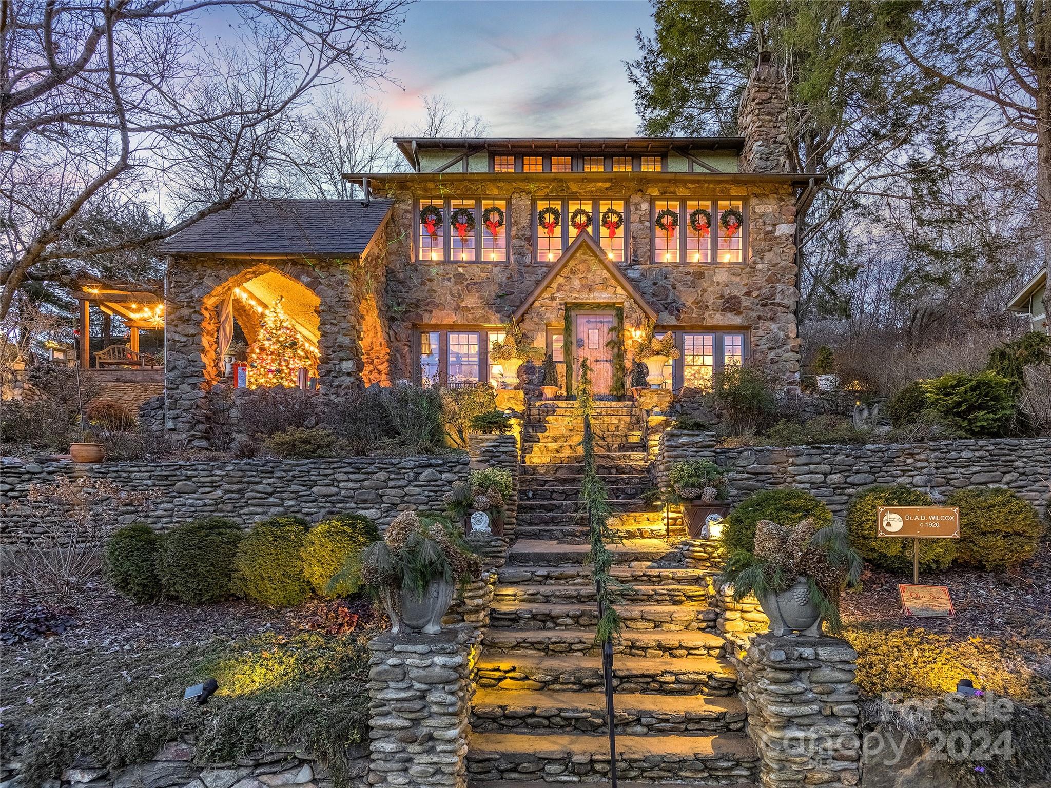 7 Wilcox Drive Waynesville NC 28785