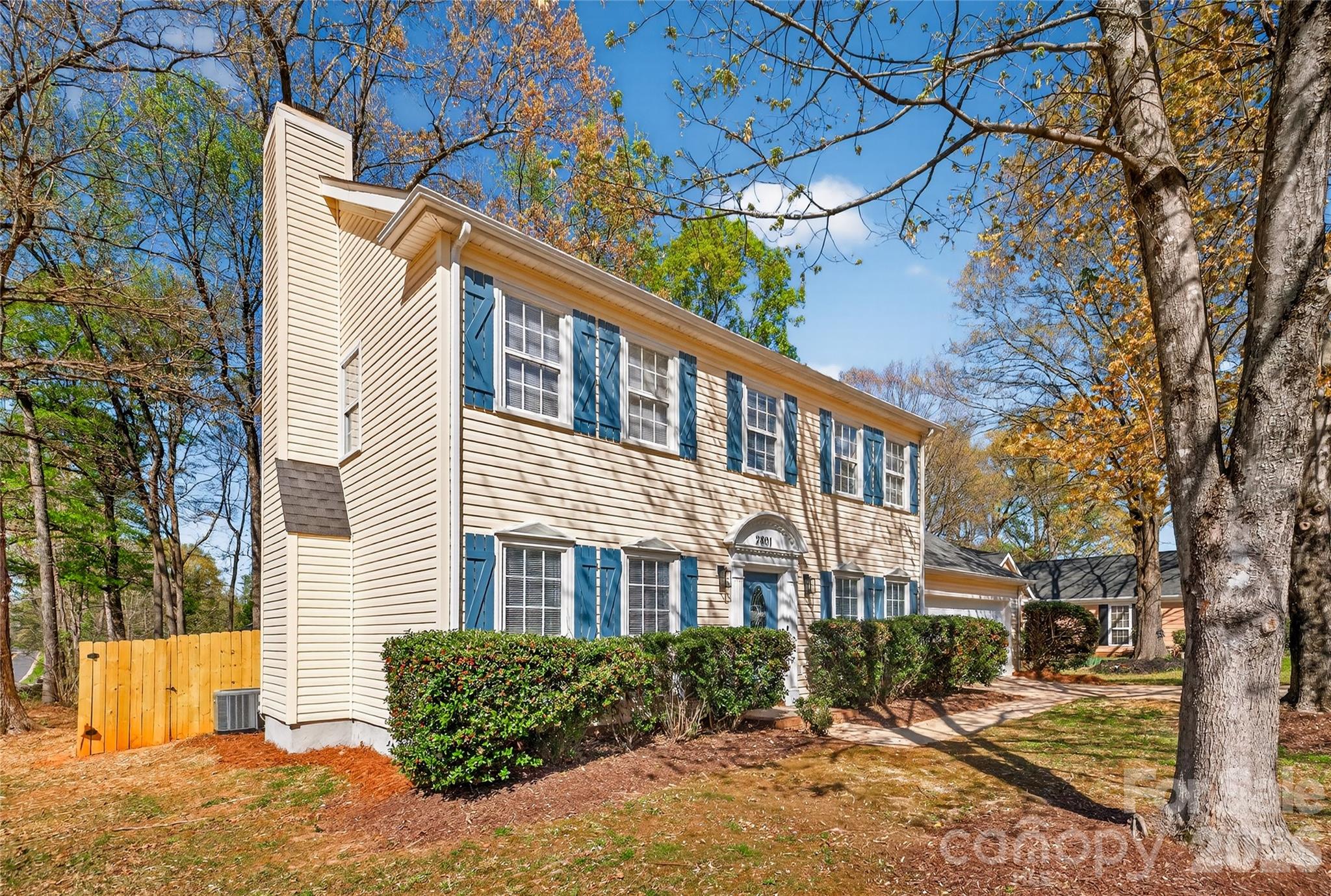 2801 Dellinger Drive Charlotte NC 28269