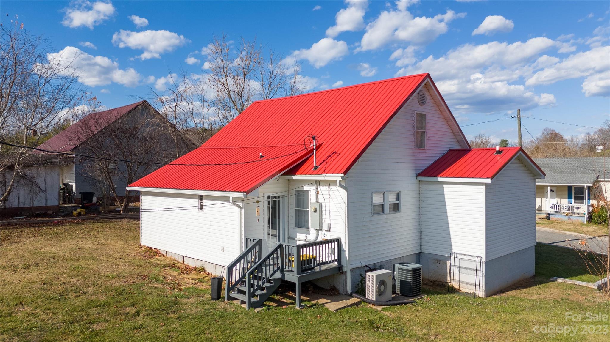 70 4th Em Street Marion NC 28752