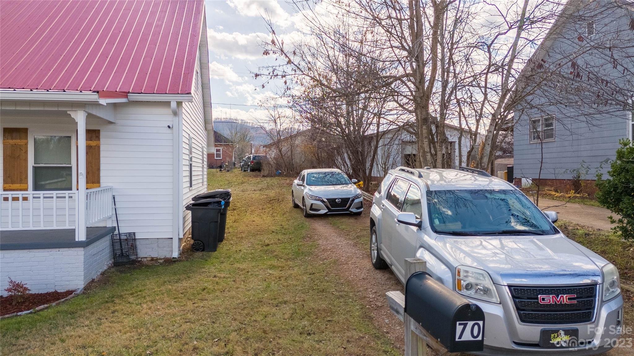 70 4th Em Street Marion NC 28752