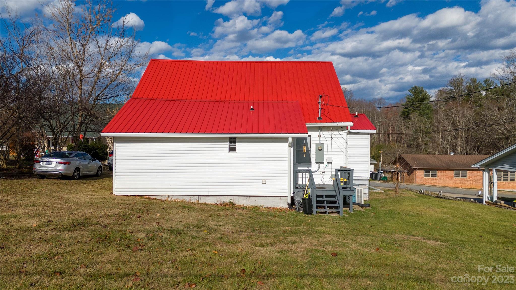 70 4th Em Street Marion NC 28752