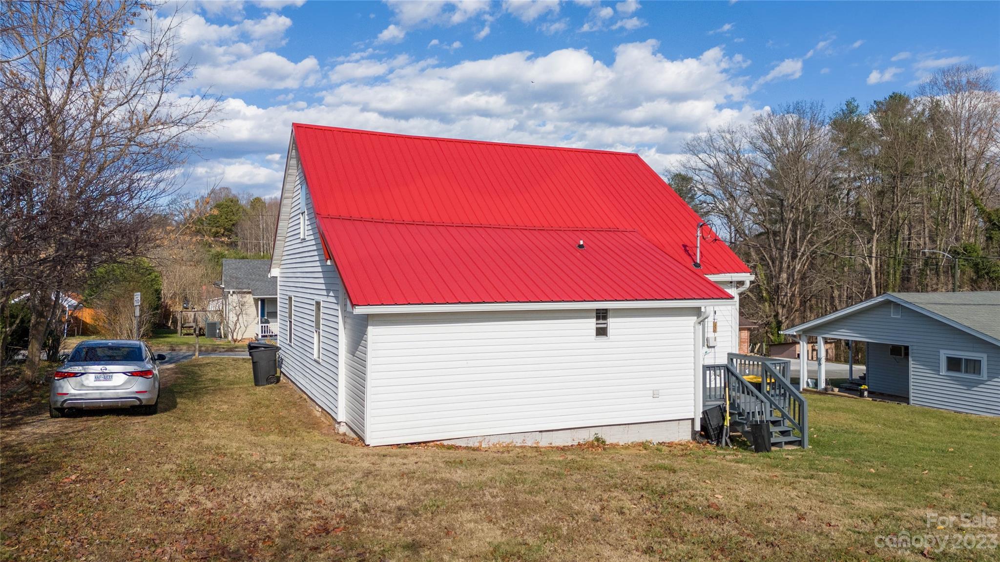 70 4th Em Street Marion NC 28752