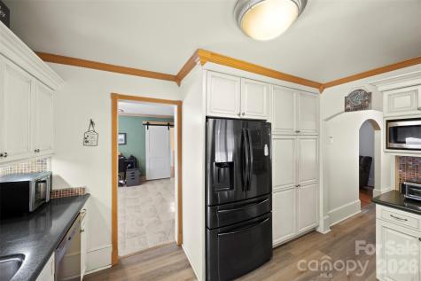 828 N 6th Street Albemarle NC 28001