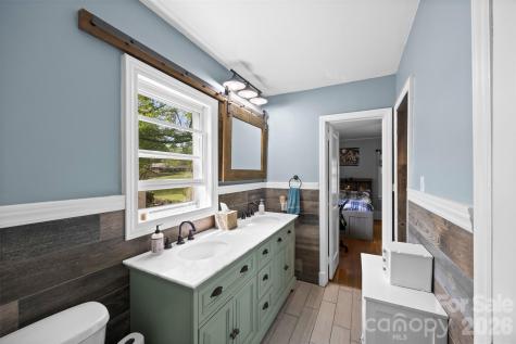 828 N 6th Street Albemarle NC 28001