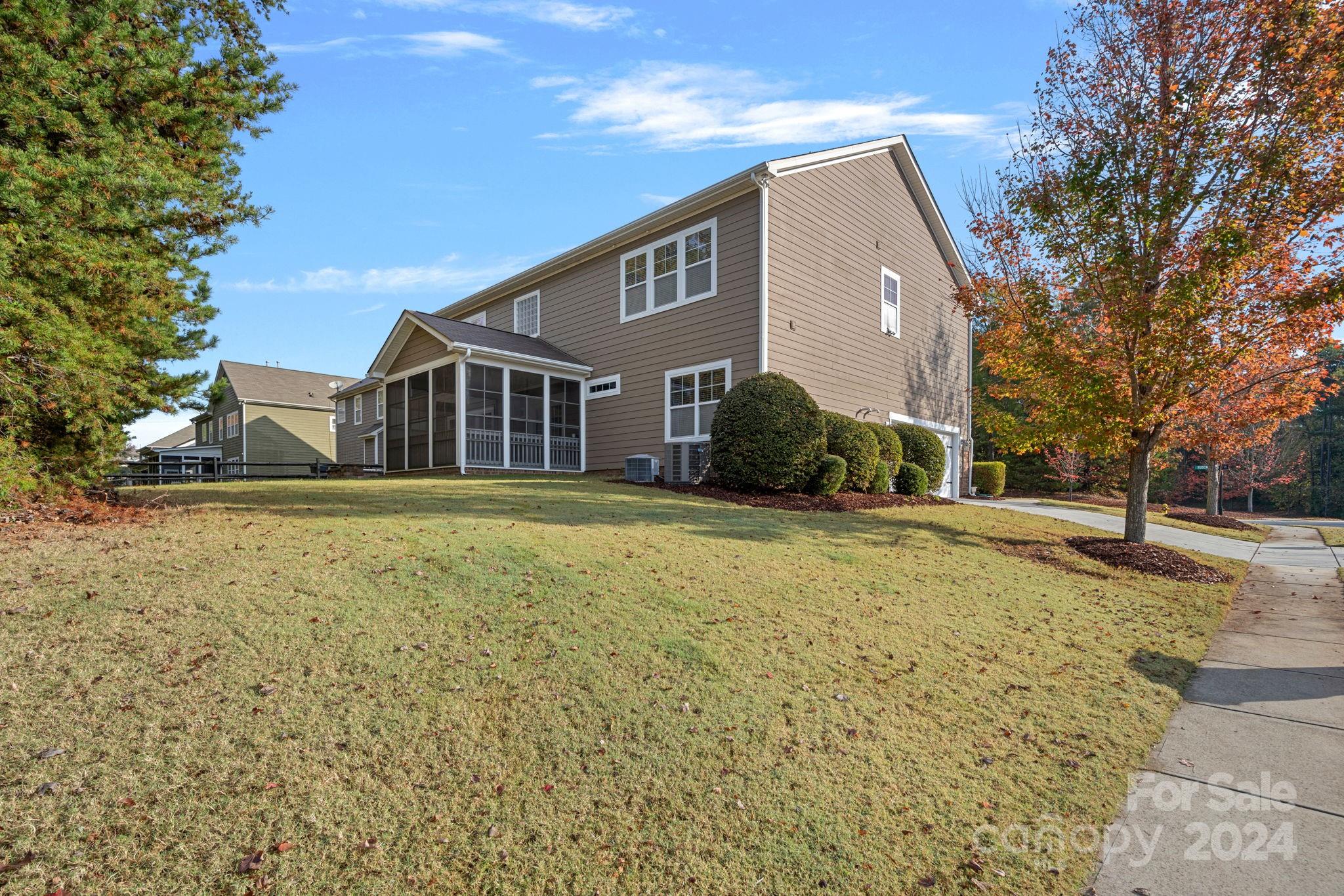 16803 Rudence Court Charlotte NC 28278