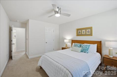 11432 Oakhampton Way Matthews NC 28105