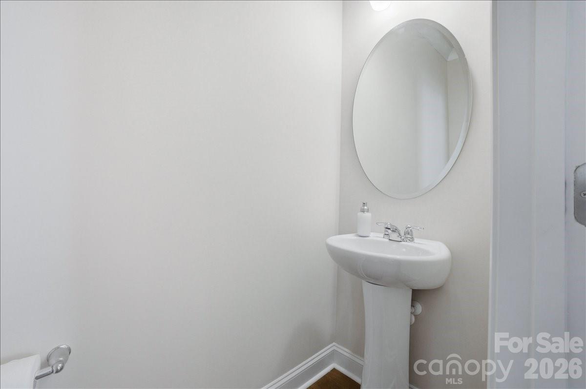 11432 Oakhampton Way Matthews NC 28105