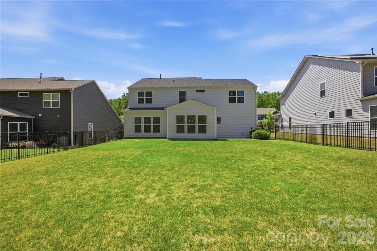 11432 Oakhampton Way Matthews NC 28105
