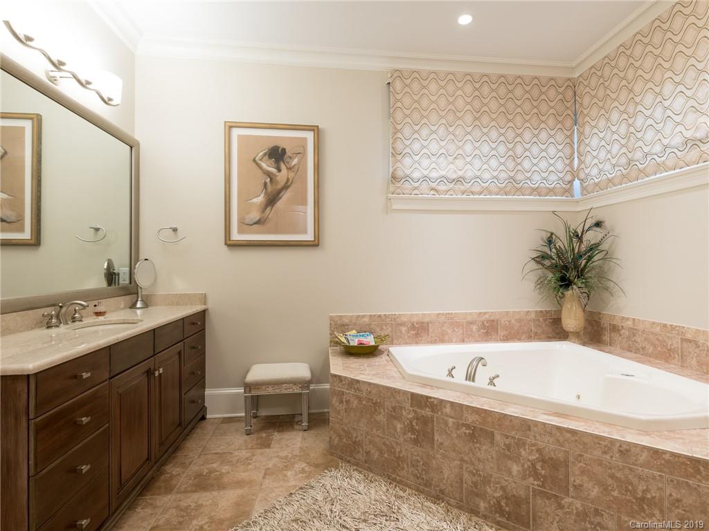1213 Hadley Park Lane Matthews NC 28104