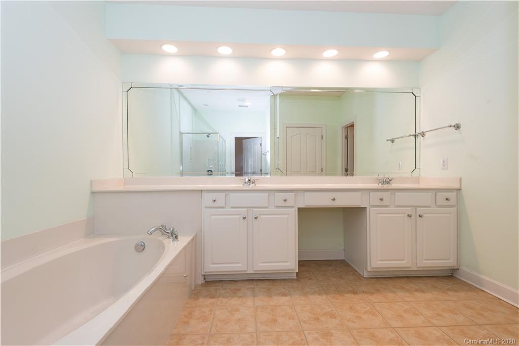 611 Chorale Court Charlotte NC 28270