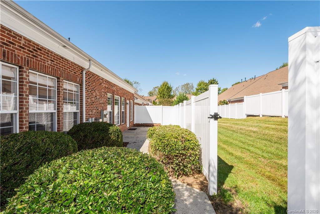 611 Chorale Court Charlotte NC 28270