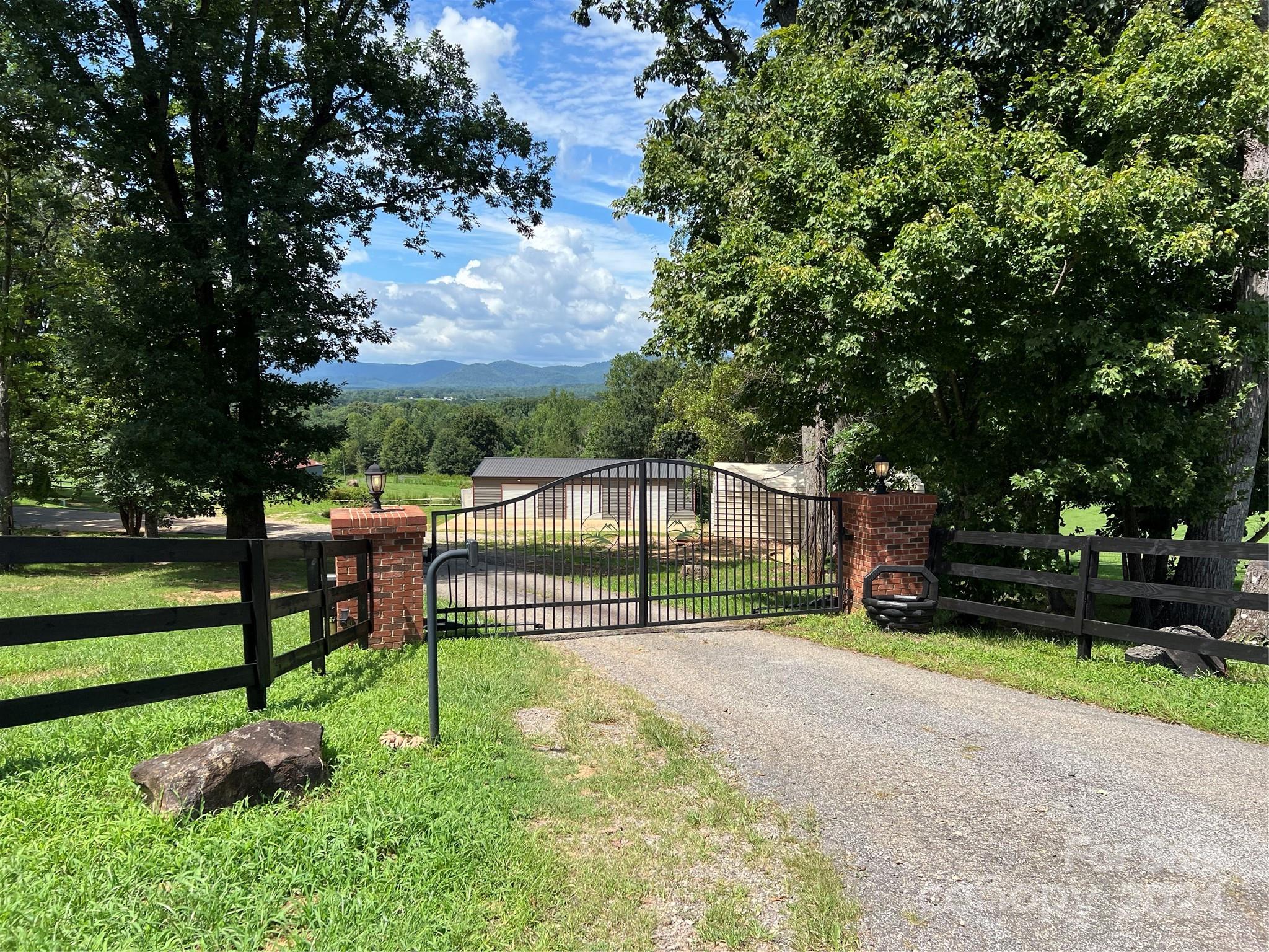 971 Linneys Mountain Road Taylorsville NC 28681