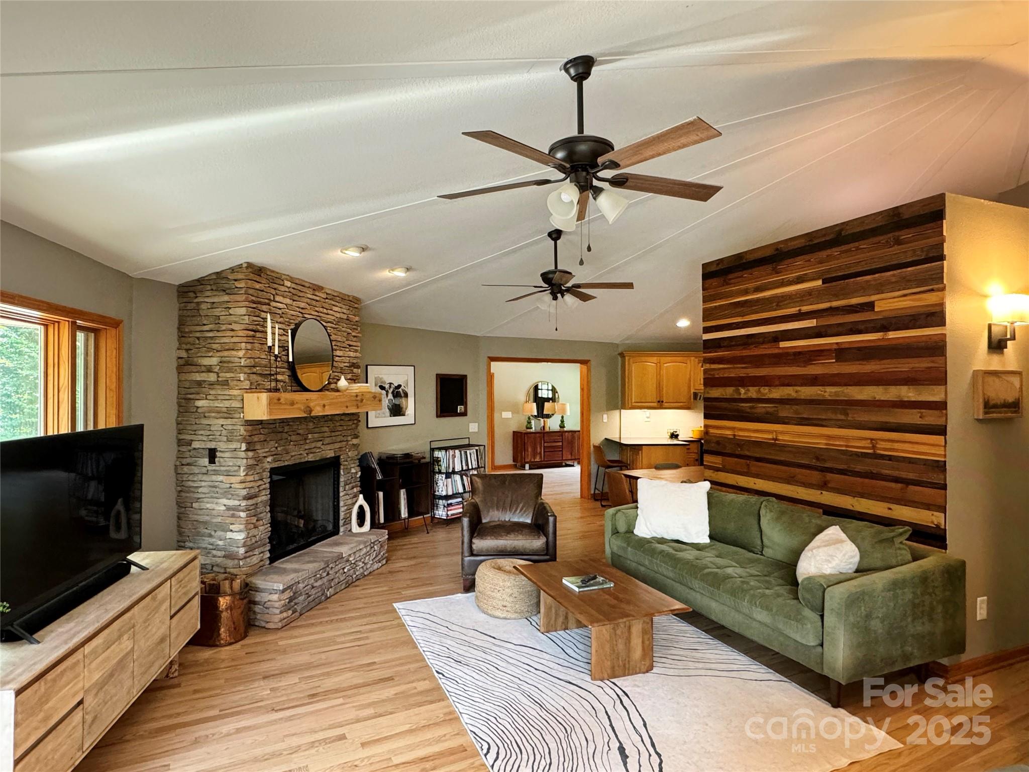 939 Morgan Hill Road Black Mountain NC 28711