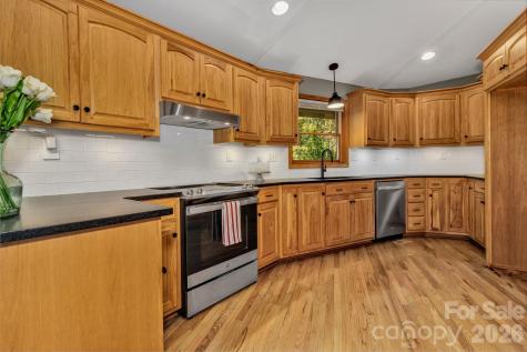 939 Morgan Hill Road Black Mountain NC 28711