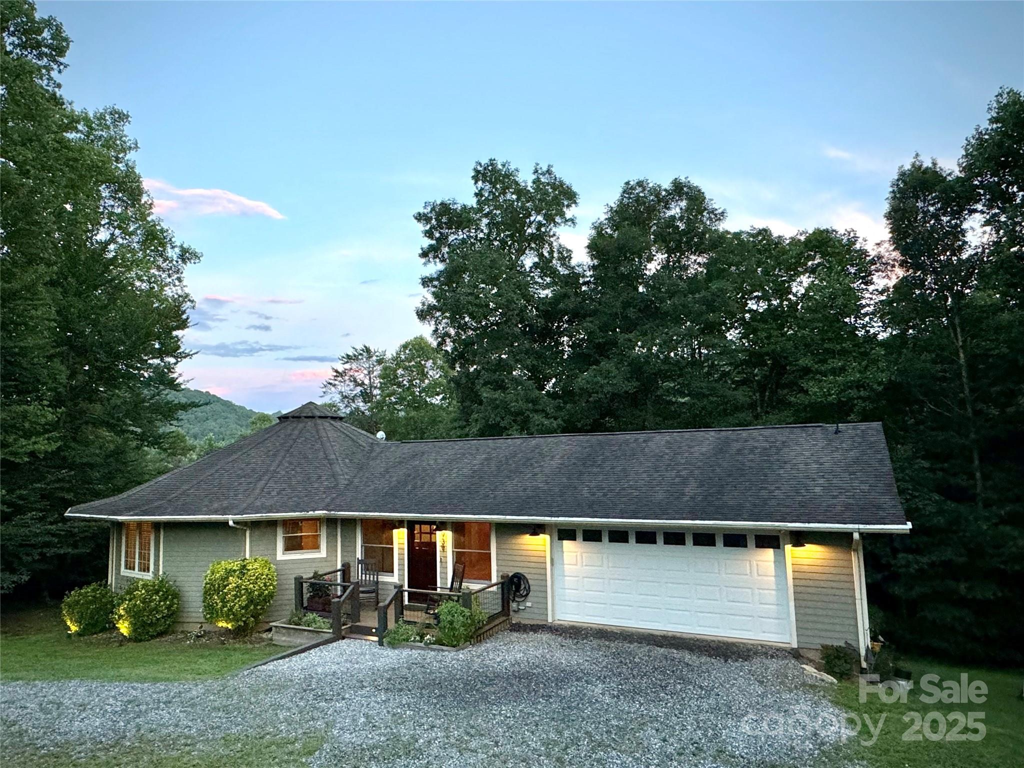939 Morgan Hill Road Black Mountain NC 28711