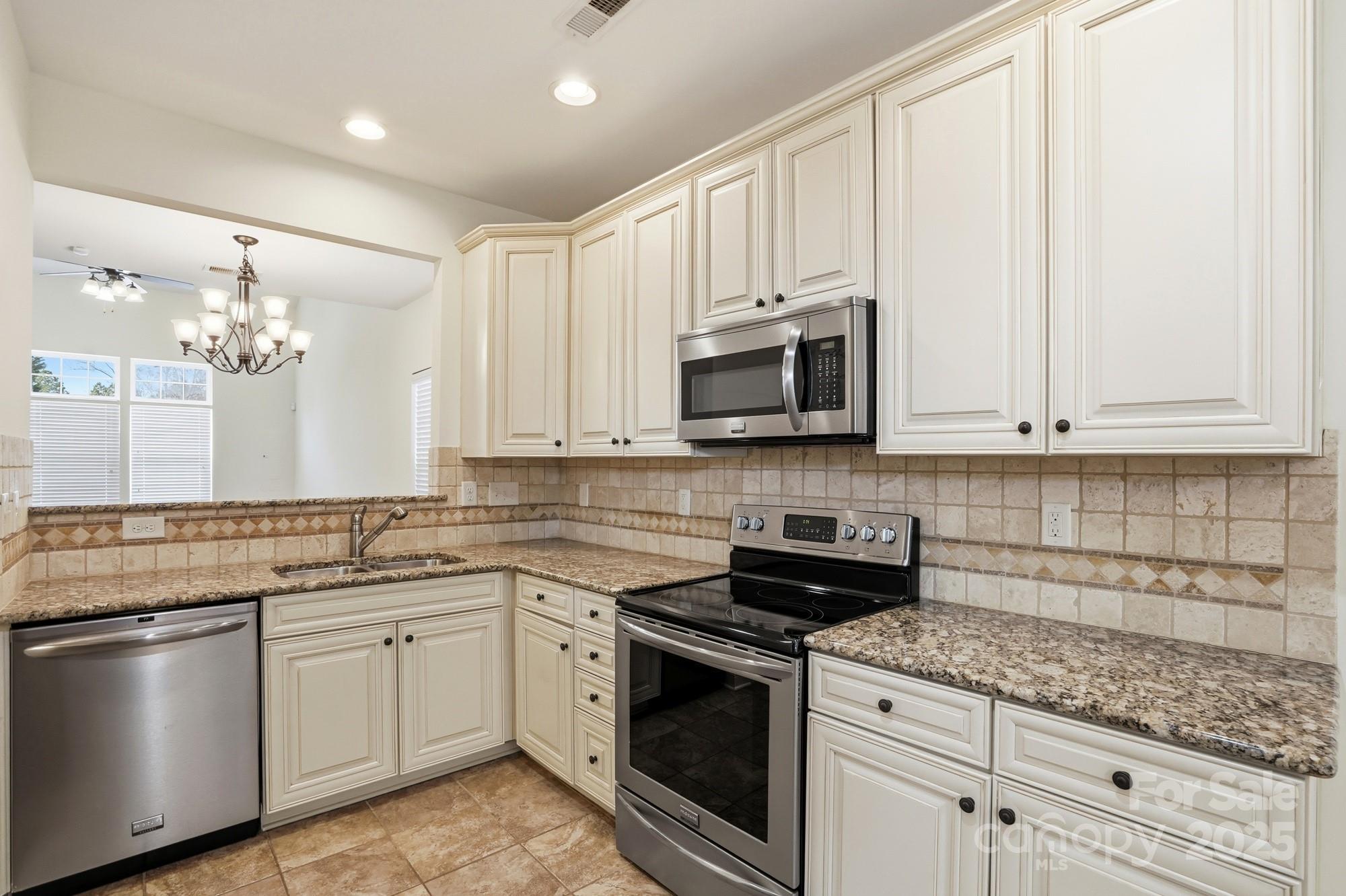 5763 Mossdale Lane Charlotte NC 28278