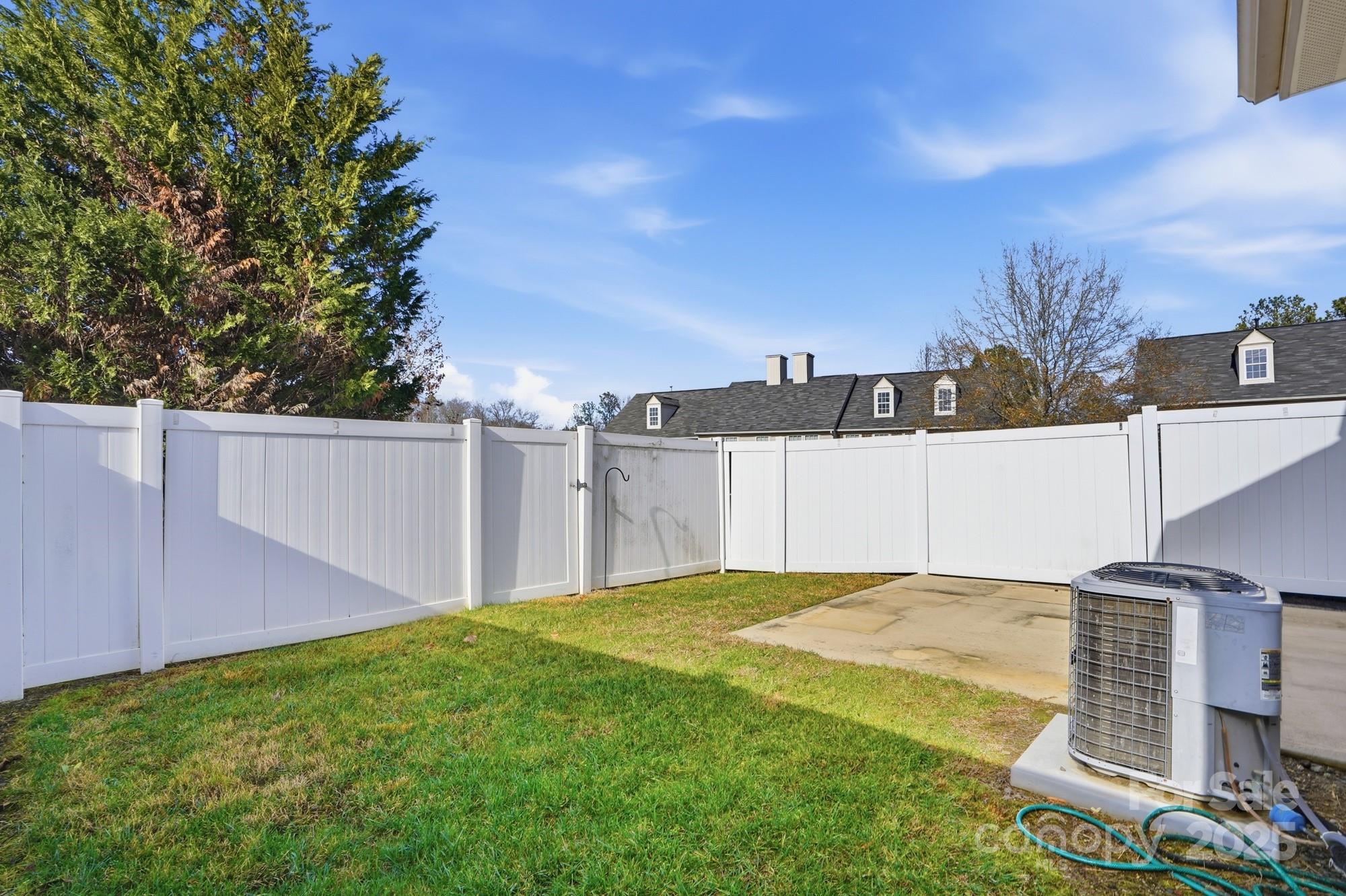 5763 Mossdale Lane Charlotte NC 28278