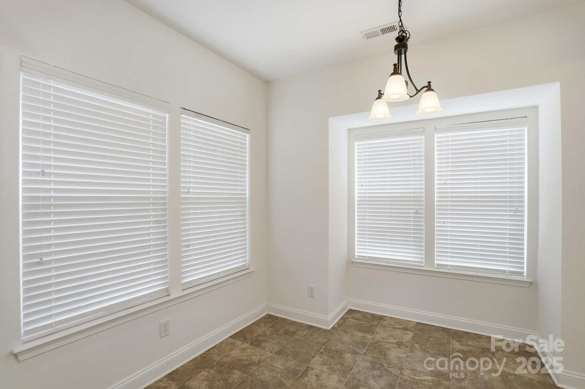5763 Mossdale Lane Charlotte NC 28278