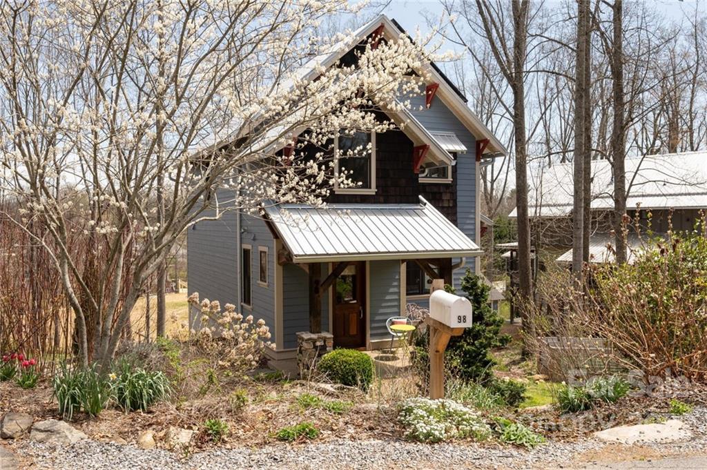 98 Belleair Road Asheville NC 28806