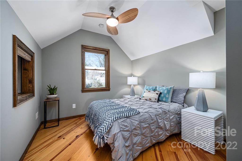 98 Belleair Road Asheville NC 28806