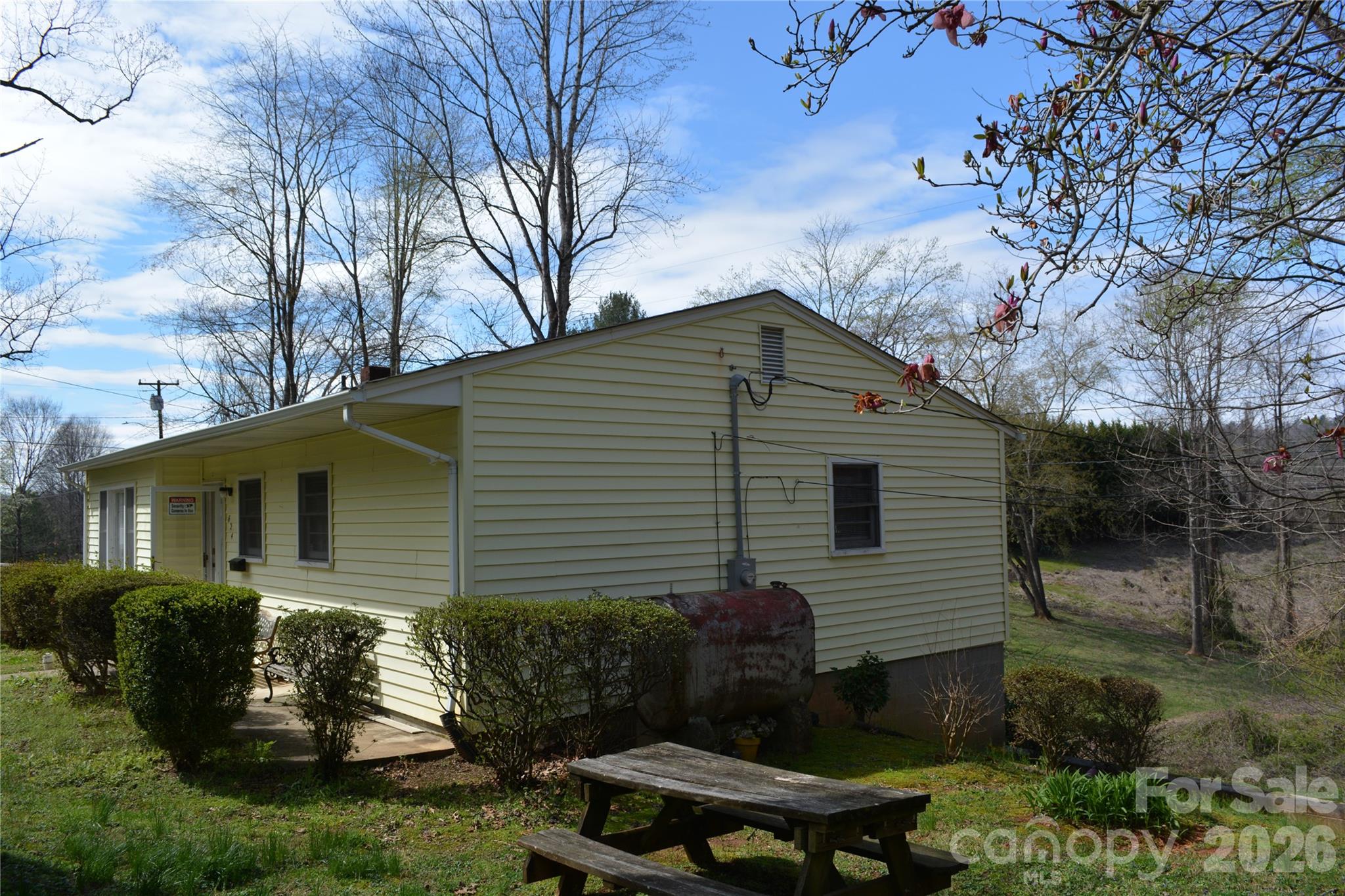 624 Broadway Street NW Lenoir NC 28645