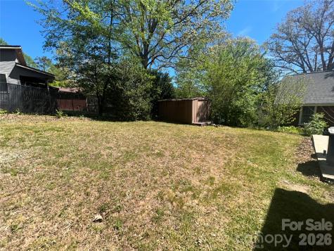 110 9th Street Black Mountain NC 28711