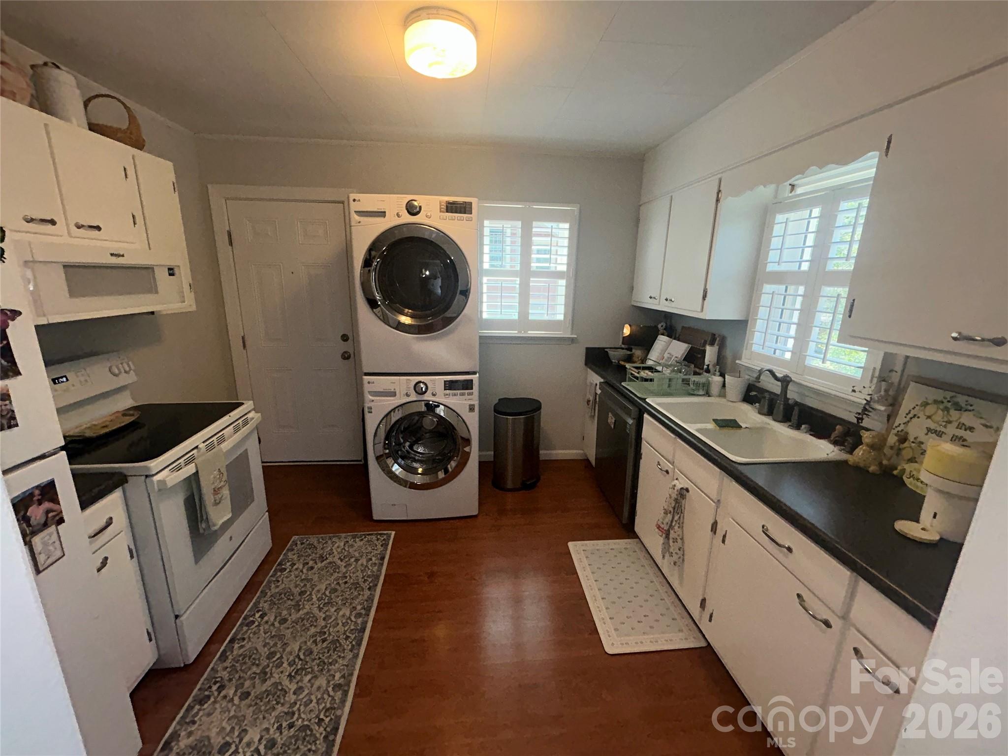 110 9th Street Black Mountain NC 28711