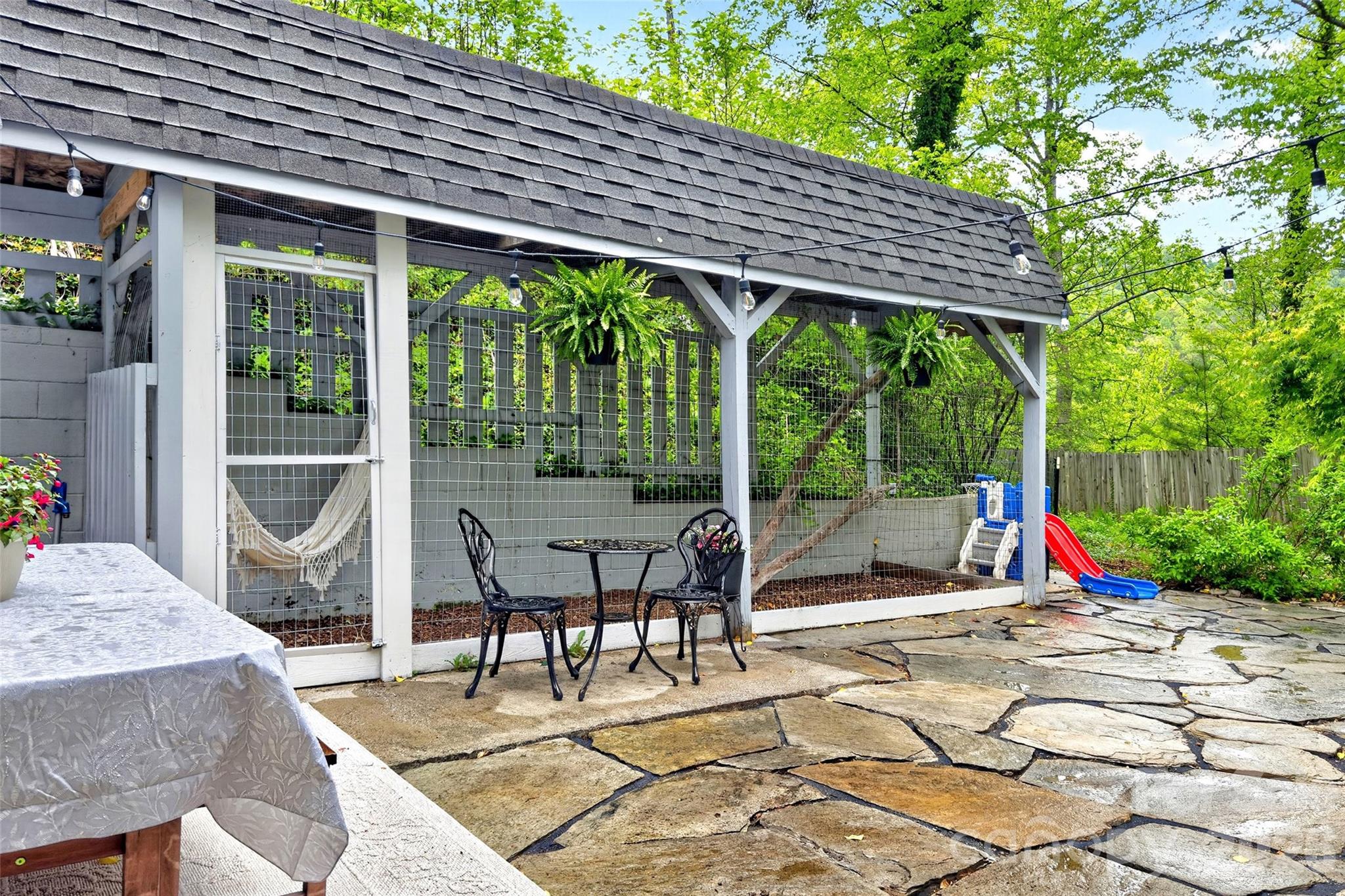 3068 S 226 Highway Bakersville NC 28705