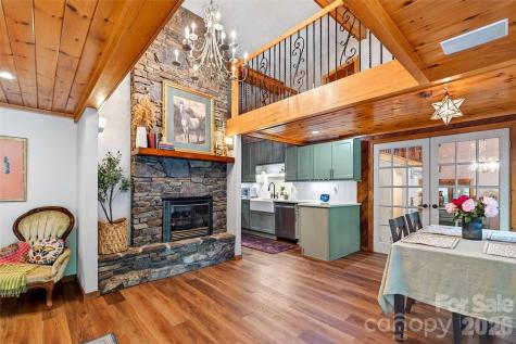 3068 S 226 Highway Bakersville NC 28705