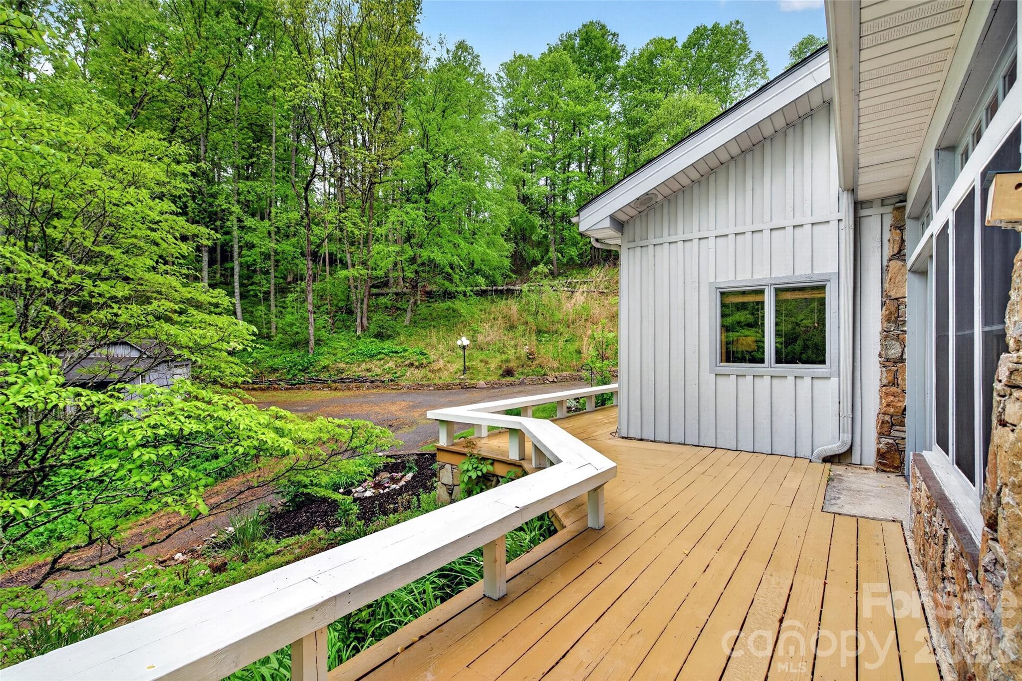 3068 S 226 Highway Bakersville NC 28705