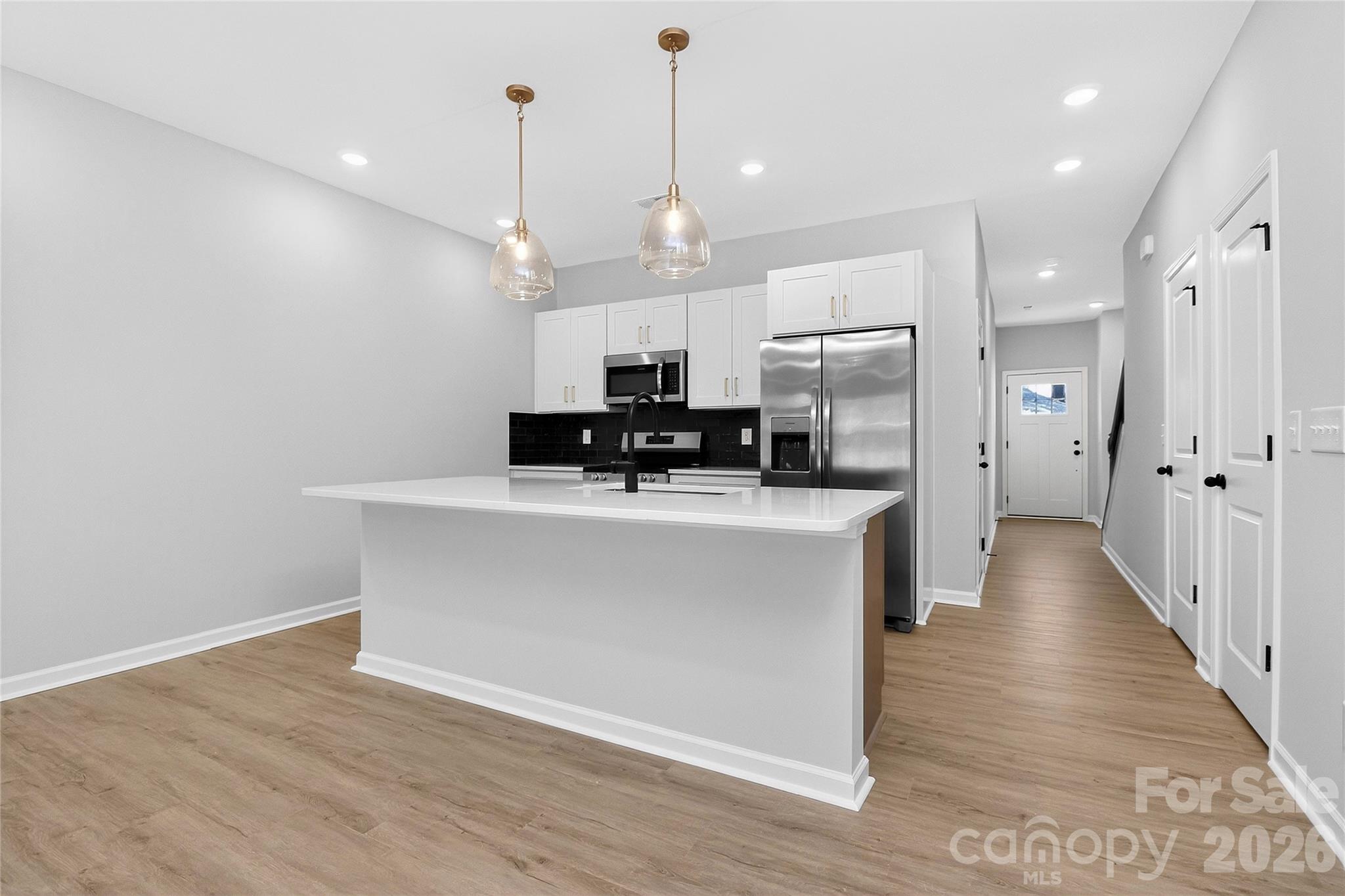 337 N Hoskins Road Charlotte NC 28216