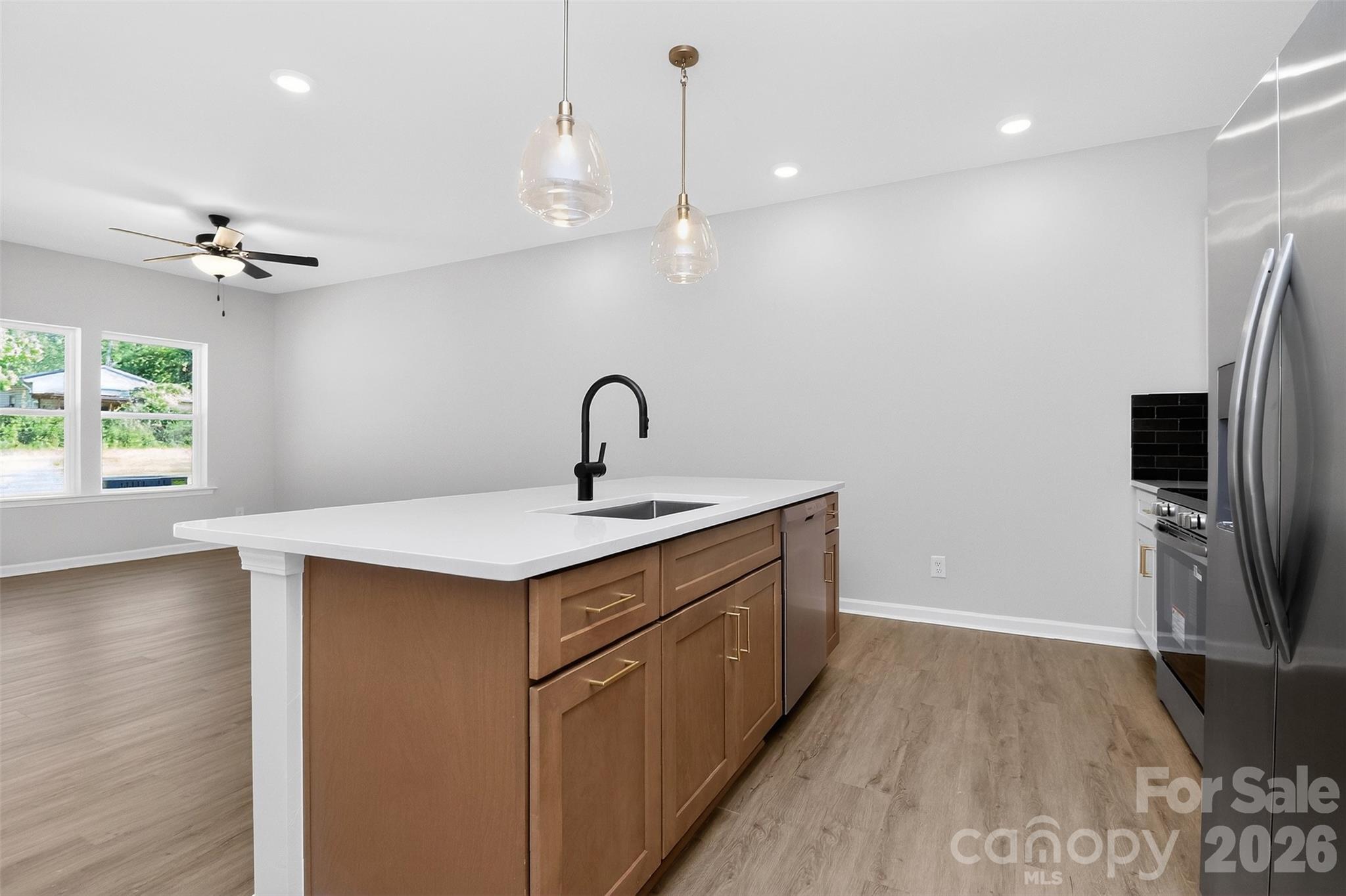 337 N Hoskins Road Charlotte NC 28216